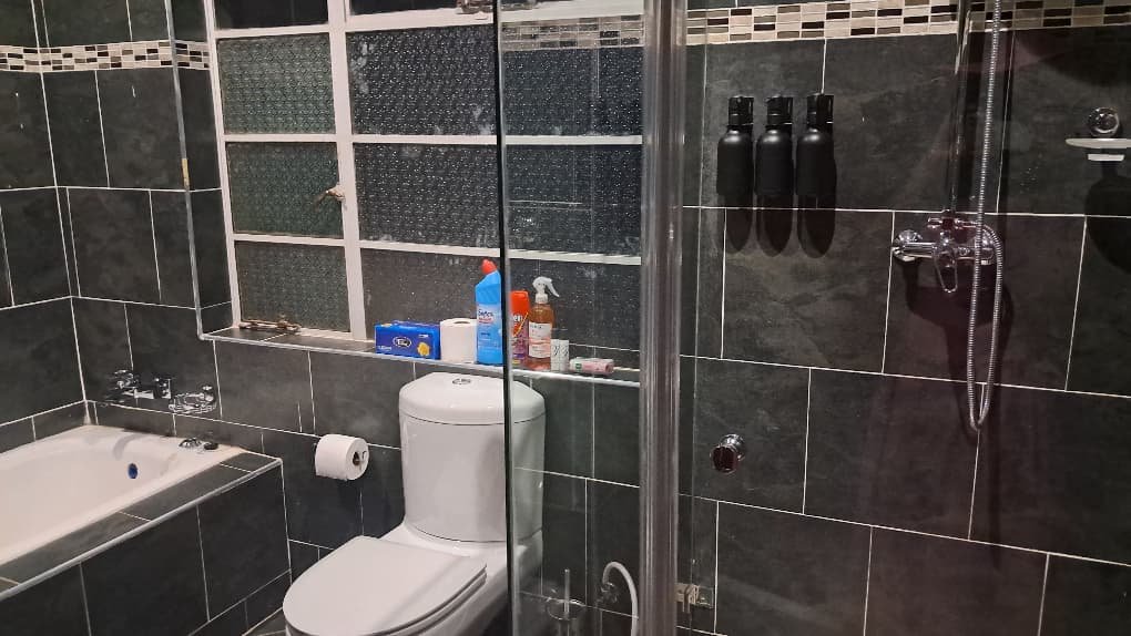 Modern and clean private bathroom in our guest house in Masvingo accommodations.